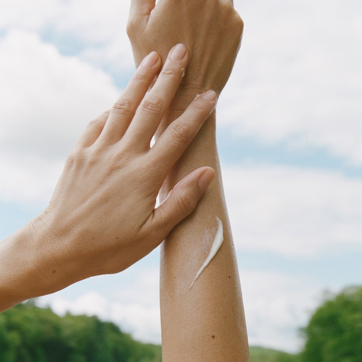 Golden Hour Body Serum
